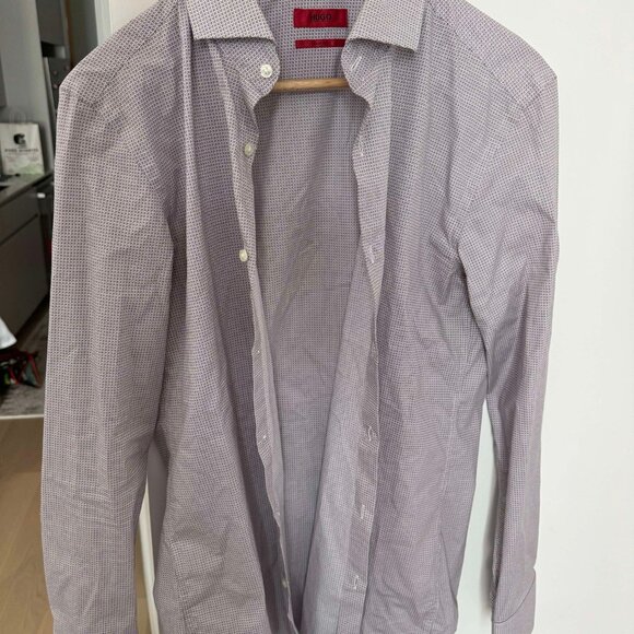 HUGO Men's Slim Fit Button Down Shirt - Size 15 1/2 (M) - 75% OFF (MSRP $115) - Picture 4 of 5